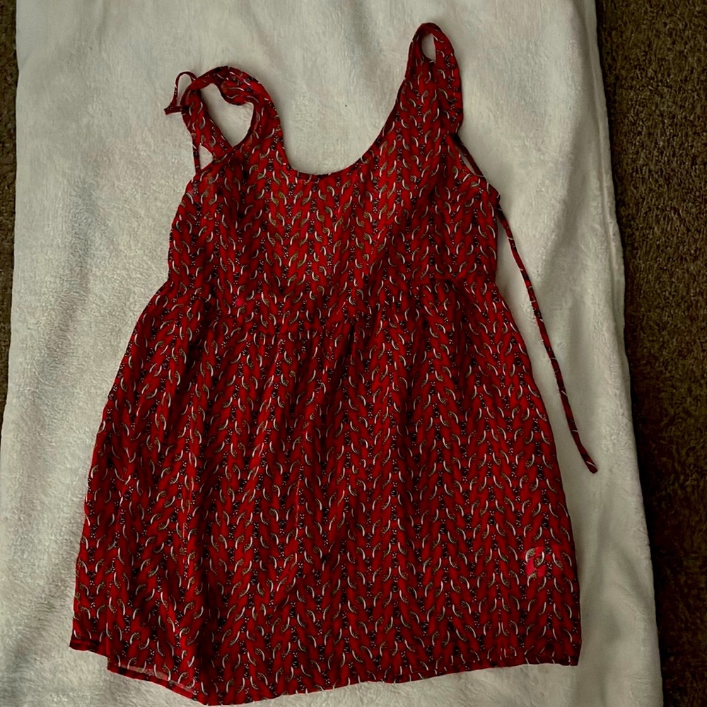 Womens size XL sheer summer dress. Red with gold print. Excellent condition!